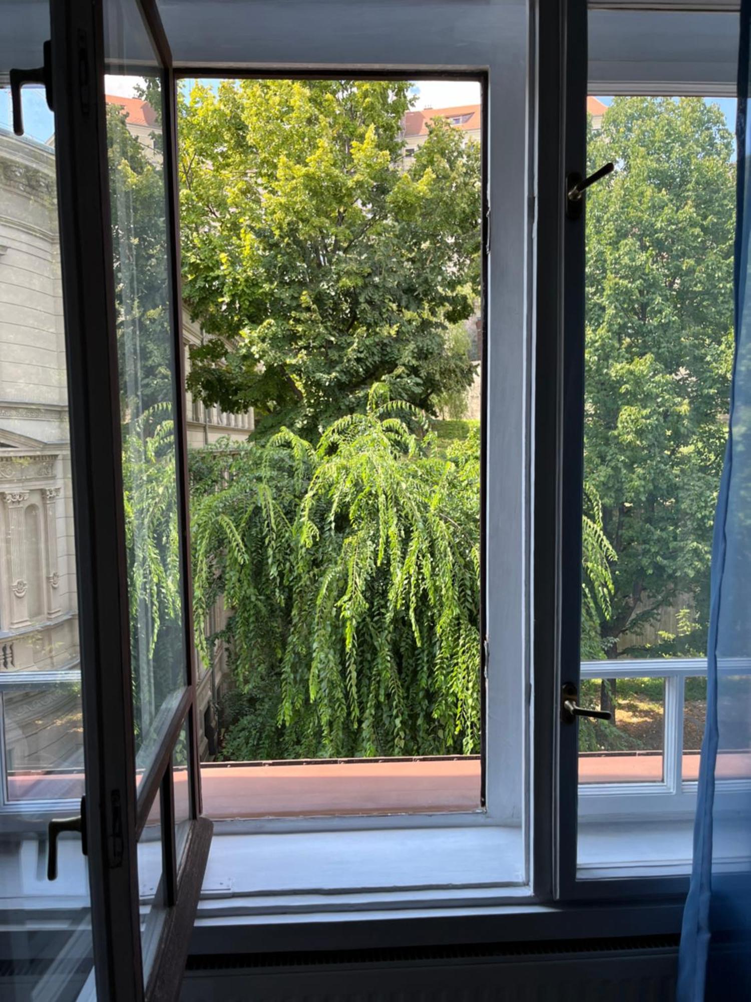 Sunny Studio At The Castle Budapest Exterior foto